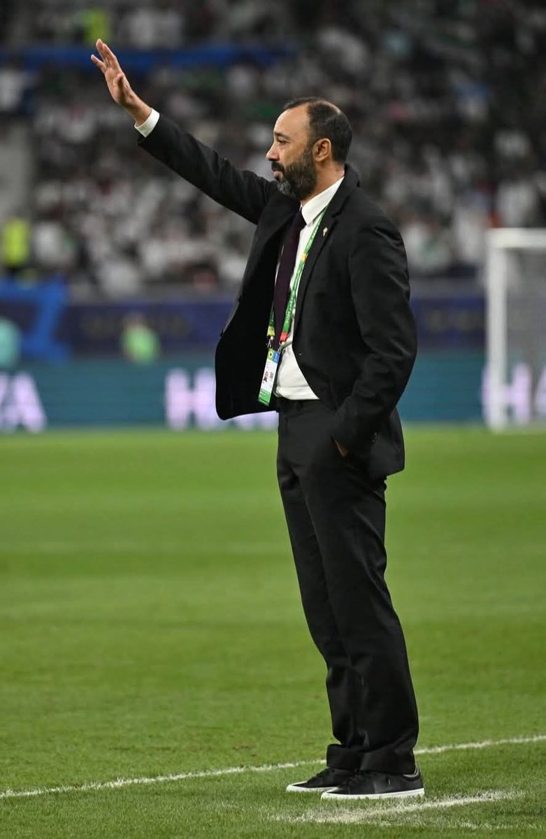 Flomini9's tweet photo. طارق السكتيوي

مدرب ممتاز جدا في قراءة المباريات
وممتاز جدا في تبديلاته
وممتاز جدا في حضوره الفني والتكتيكي

مدرب جاب بطولة 🎗️

مدرب فني واقعي 👏🏼

#كأس_العرب 
#المغرب_الاردن https://t.co/dkoqdr2CCX