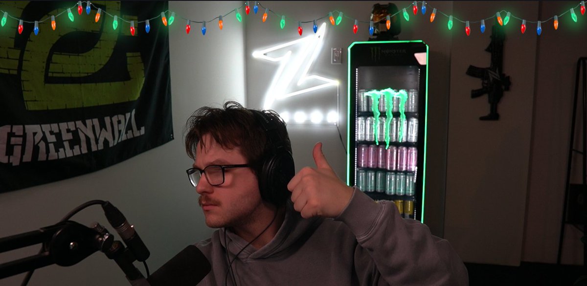 OpTic ZLaner tweet media