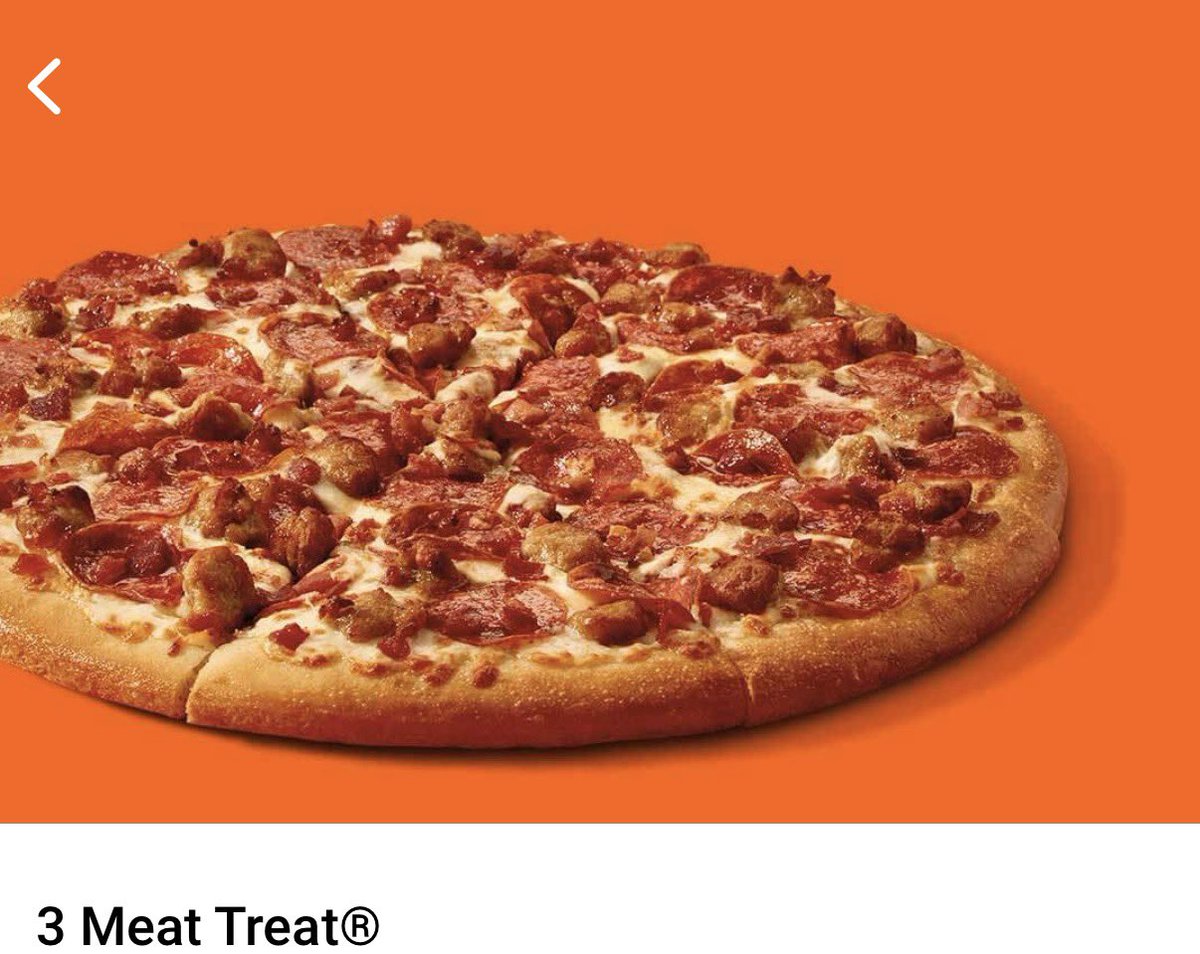 AbelDarioF's tweet image. Hey @littlecaesars this pizza doesn’t look like it is advertised