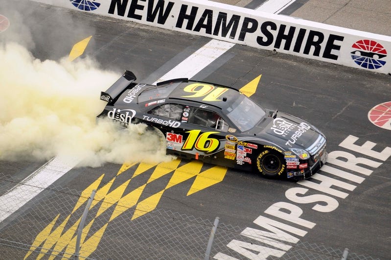 this hits hard. Biffle was my full-time rep from my youngest childhood. The racing world wont be the same without him. a brillant driver and an even better humanitarian.