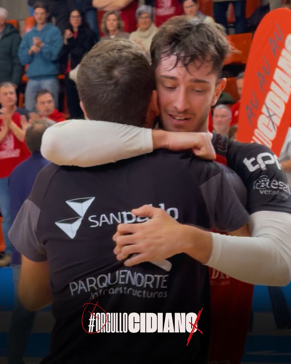 BalonmanoBurgos's tweet photo. ❤️‍🩹 Estos abrazos son unión, compromiso, aprecio y hermandad.

Esto es equipo.
Esto es orgullo cidiano. https://t.co/ODN82POJTC