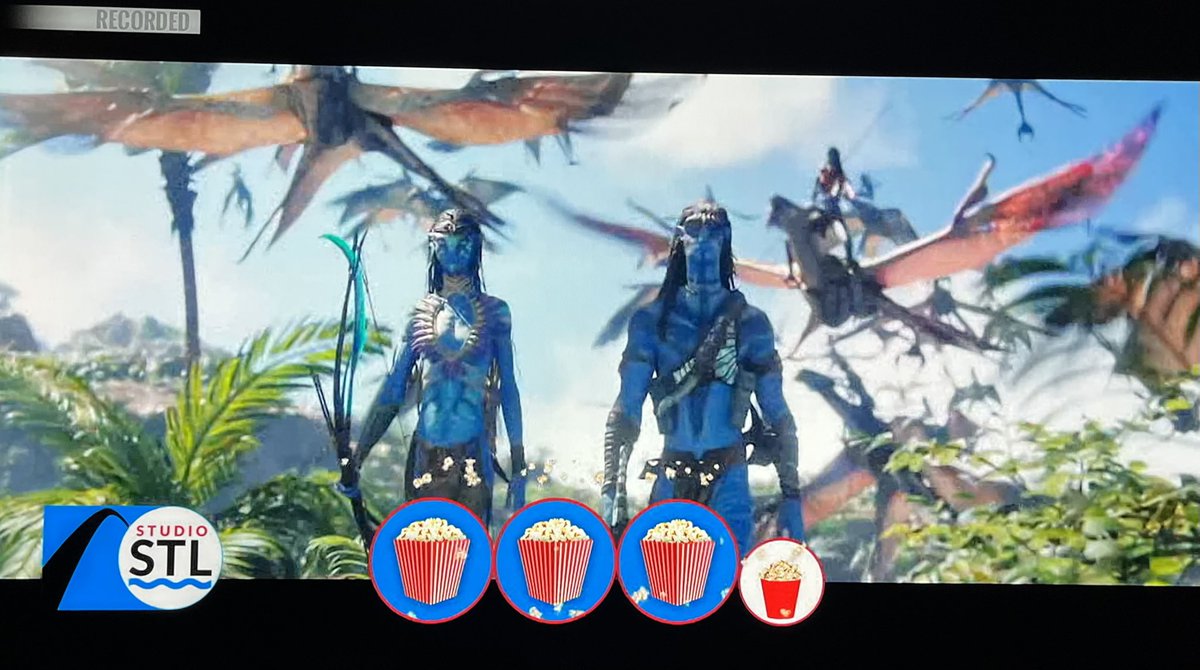 Eric_Owns's tweet photo. @timheidecker local news, using the on cinema ratings scale, gave the new avatar flick 3 big bags of popcorn and one little bag of popcorn. https://t.co/NWXJklHnze