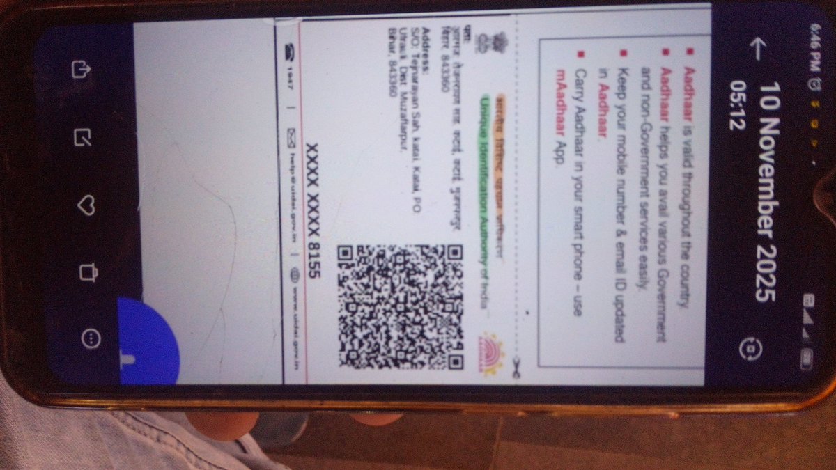 mDhananjaykumar's tweet photo. @SisEnterprises Your security guard scammed me, taking my money and mobile phone. Please help me. Mujhe thoda sak huaa to mai ek selfie liya... Spectrum mall gate number 8 noida. @Uppolice @noidapolice please help me... https://t.co/qpmXNBekdL