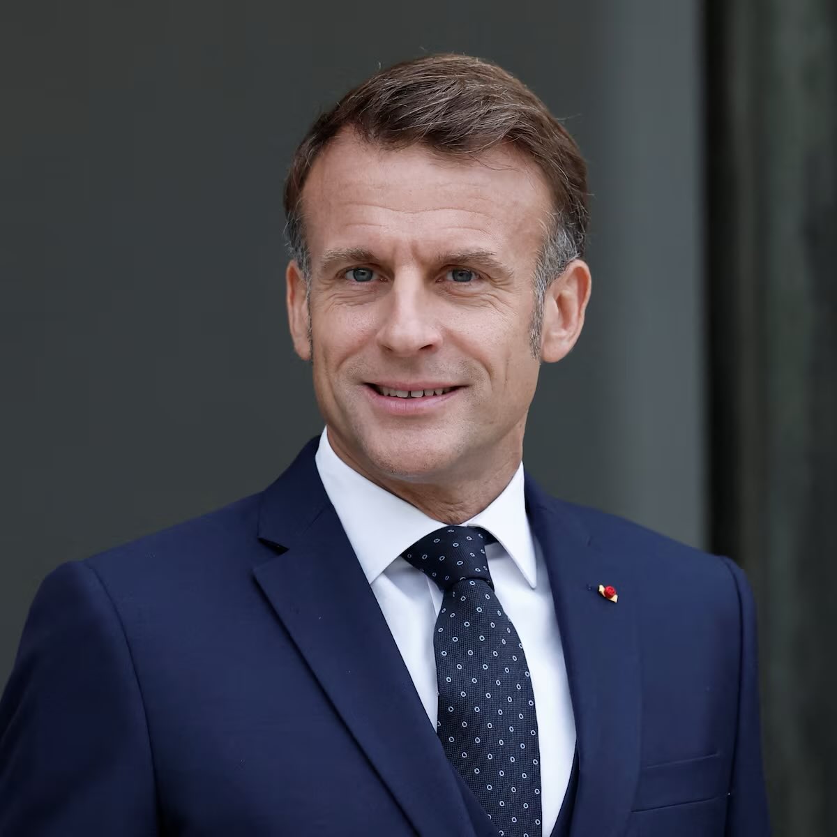Pediavenir's tweet photo. 🎅🇫🇷 FLASH – Selon un sondage, 78% des enfants ont demandé la démission d’Emmanuel Macron pour Noël. https://t.co/xiDBkAOM23