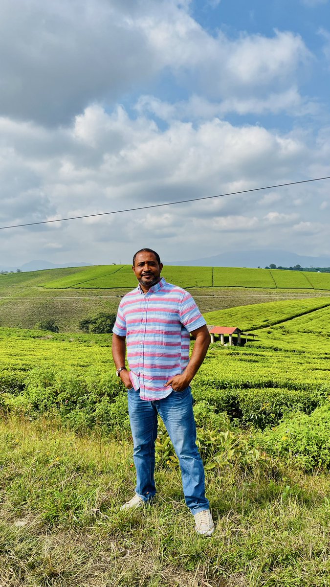mhdhamad's tweet photo. Rungwe, Tanzania 🇹🇿

“Africa’s landscapes are not scenery they are history made visible.”  Africa  A Biography of the Continent - John Reader

Rungwe isn’t just beautiful it’s a living archive of water, soil, and time. https://t.co/sST7yonJVY