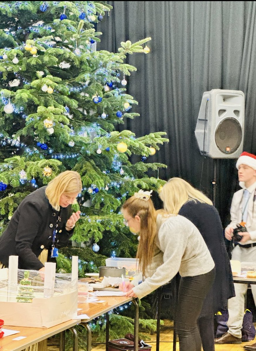 StreetlyRE tweet media