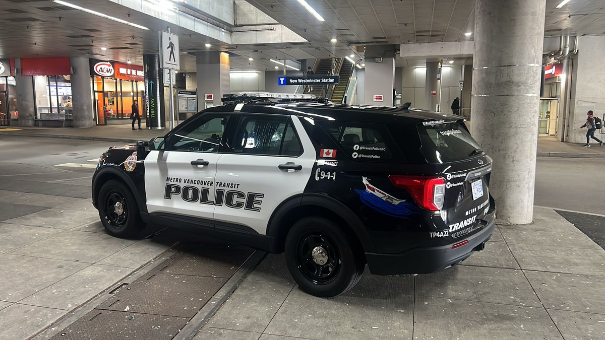 #MediaRelease: Following a complex investigation by <a href="/TransitPoliceBC/">Metro Vancouver Transit Police</a> , a suspect has been arrested in relation to a violent assault of a man in the bus loop at New Westminster SkyTrain Station.

transitpolice.ca/news-posts/tra…