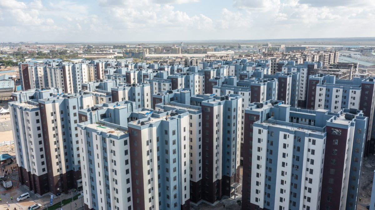 Raphael Chimera tweet media