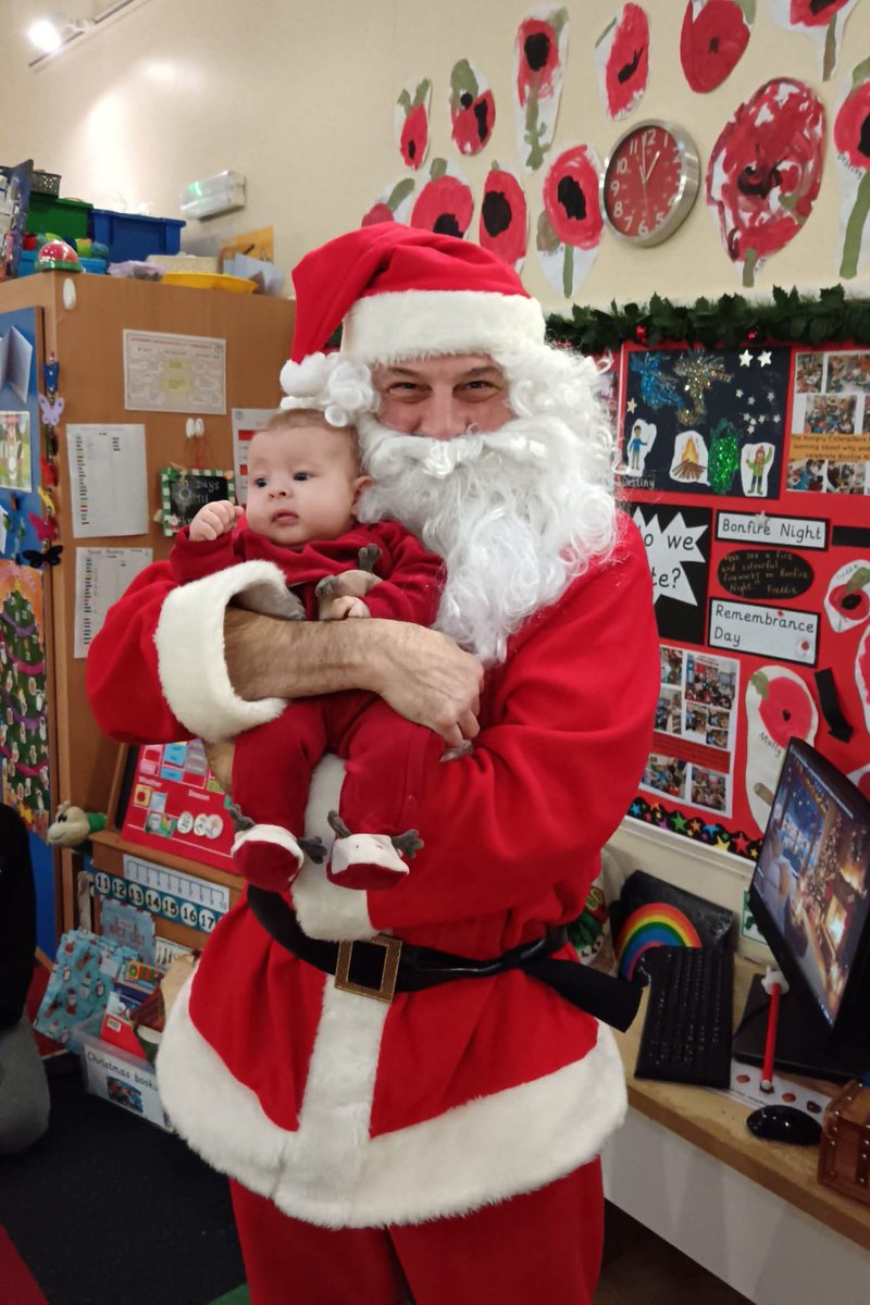 We had TWO special visitors in school today! 🎅👶 The children were very excited!