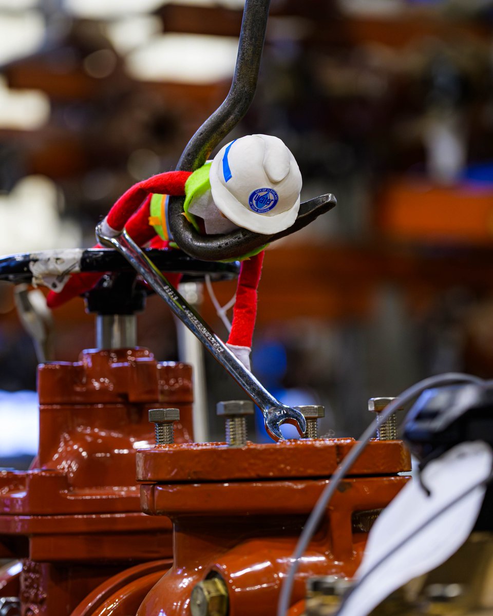 ClevelandWater's tweet photo. Assembling meters may look complicated, but Tap Walter has years of experience making toys with thousands of pieces and no instructions. 🔧 https://t.co/cOSYADDseA