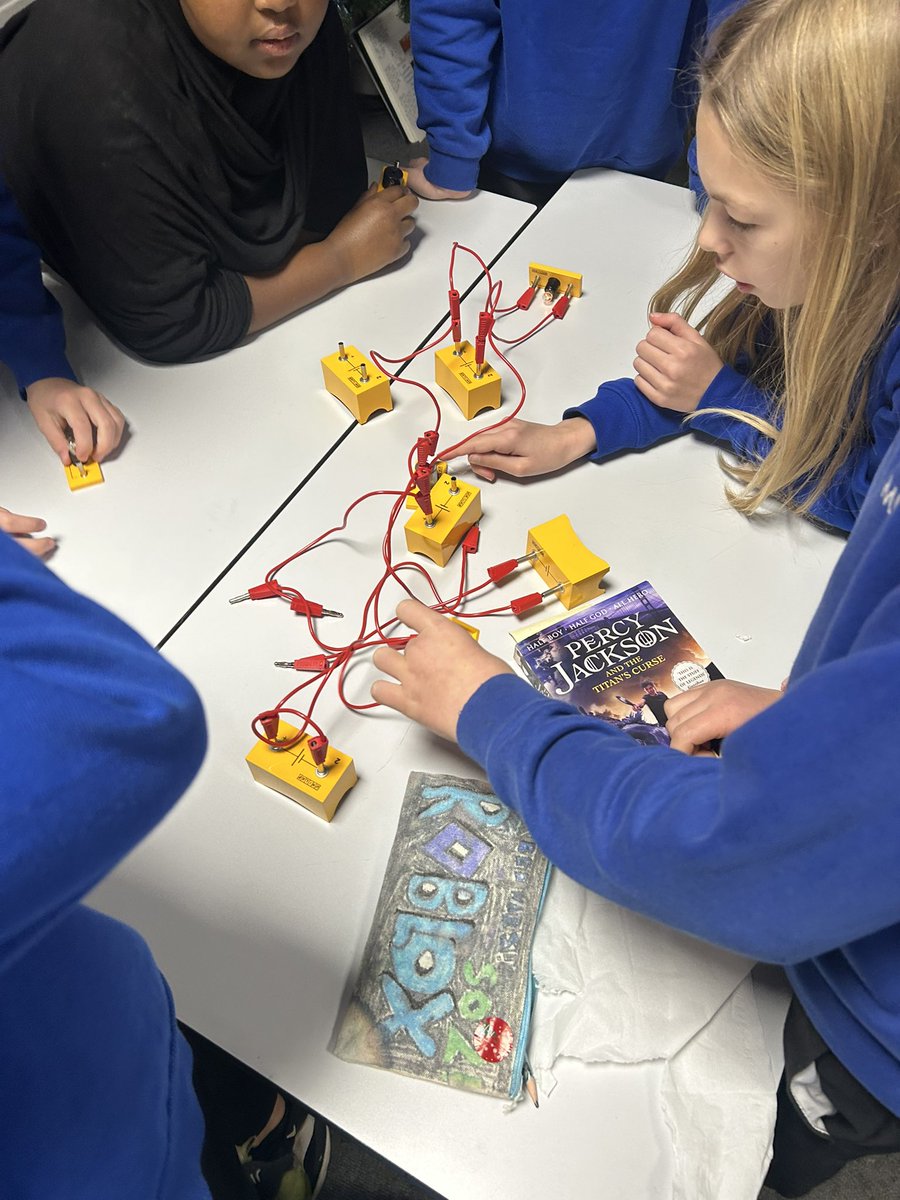 Minerva Academy tweet media