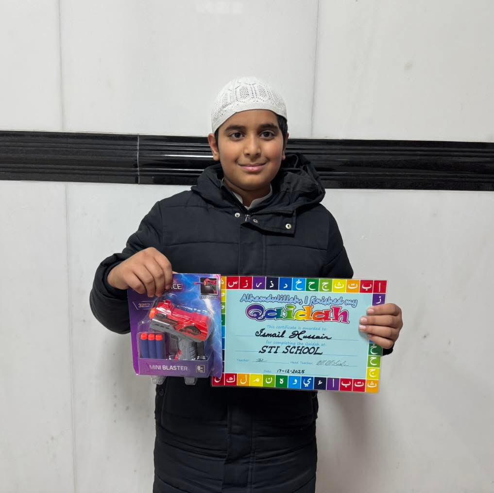 stischool's tweet photo. STUDENT RECEIVES AWARD FOR COMPLETING QAI’DAH

Well Done to Ismail for completing his Qai’dah. May Allah Ta’ala bless him and reward the efforts of his teachers, Ameen!

#stischool
#learn #practice #teach https://t.co/btHRrUJ4gc
