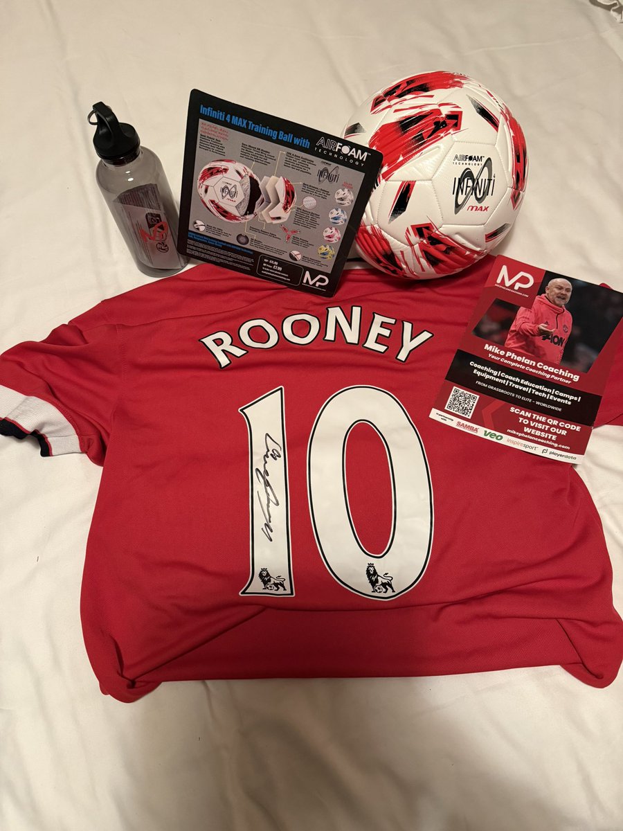 Karen Brady tweet media