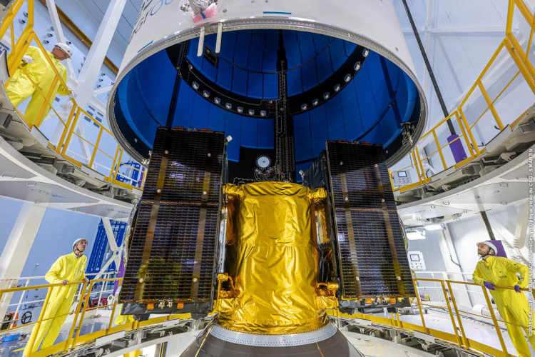 kosmonautyka's tweet photo. W czwartym i ostatnim starcie #rakiety Ariane 6 w 2025 roku wyniosła ona parę satelitów europejskiego systemu nawigacji satelitarnej #Galileo.

Więcej:
https://t.co/efLb6alfYo https://t.co/X6Yb01qj0x
