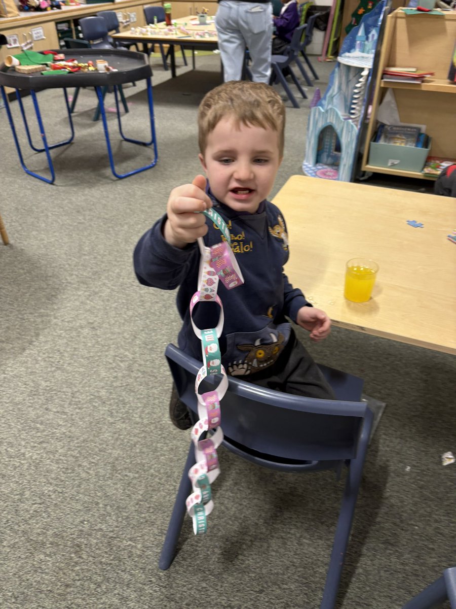 Mrs Kane tweet media