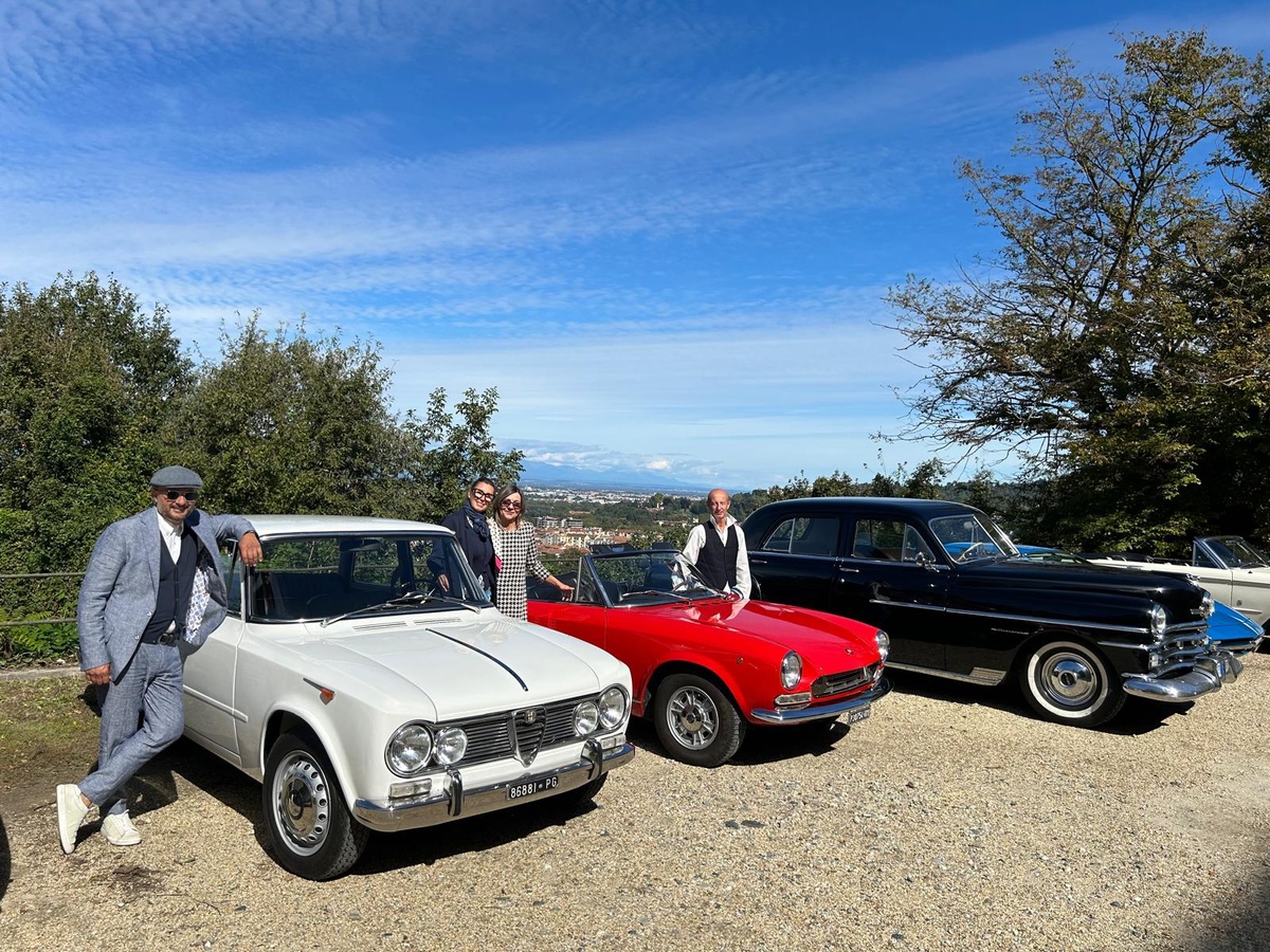 Three classics, a dash of gravel, and some seriously sharp dressing - Turin’s style game was strong last September. Fancy a front-row spot next time? September 27th, 2026 is coming.

📸 @dapperidersociety  
🌎 Italy, Turin