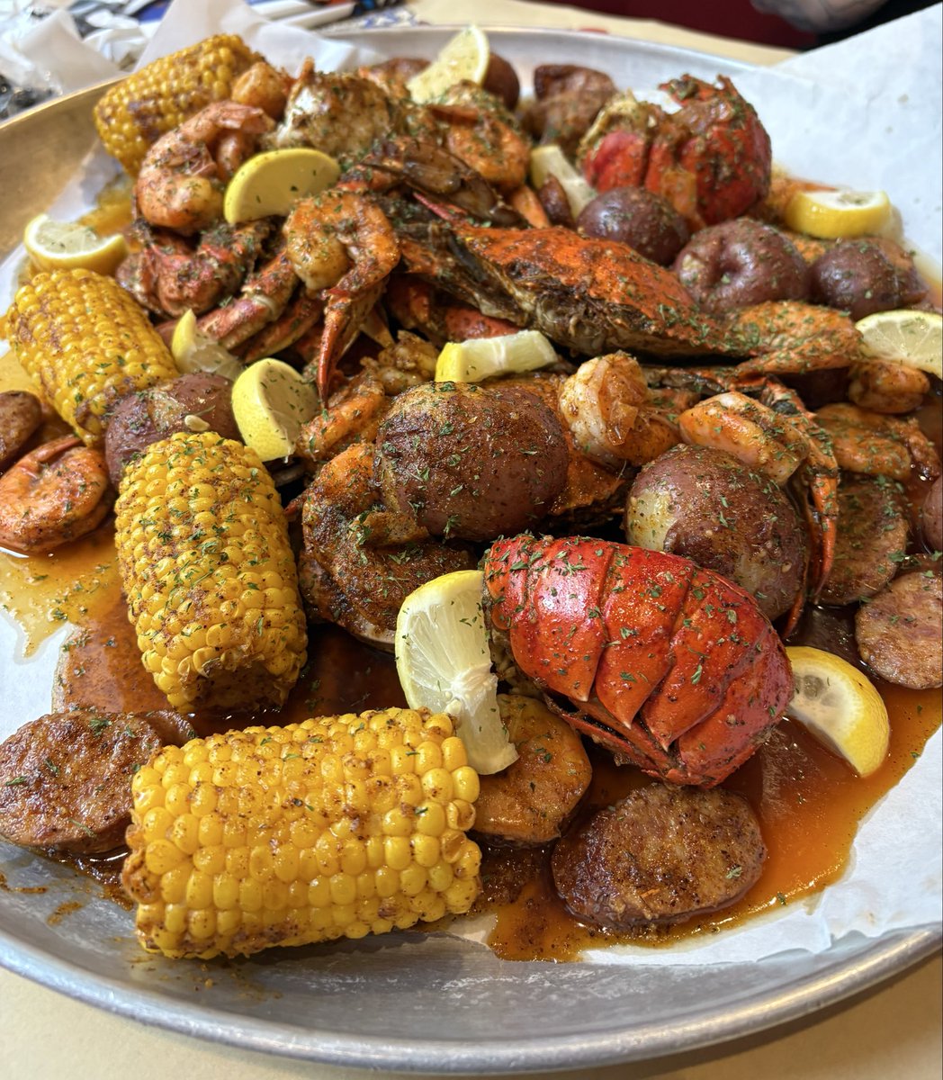 Torsdagslunch i New Orleans. 
Korv och räka.