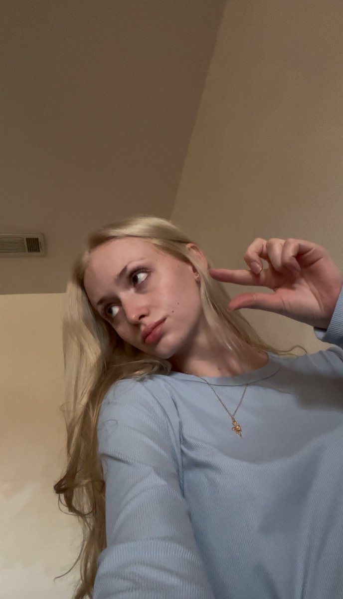 Goddessrockyy's tweet image. ✨Holiday sale ✨
50% off customs, ft &amp;amp; dick ratings all day💸