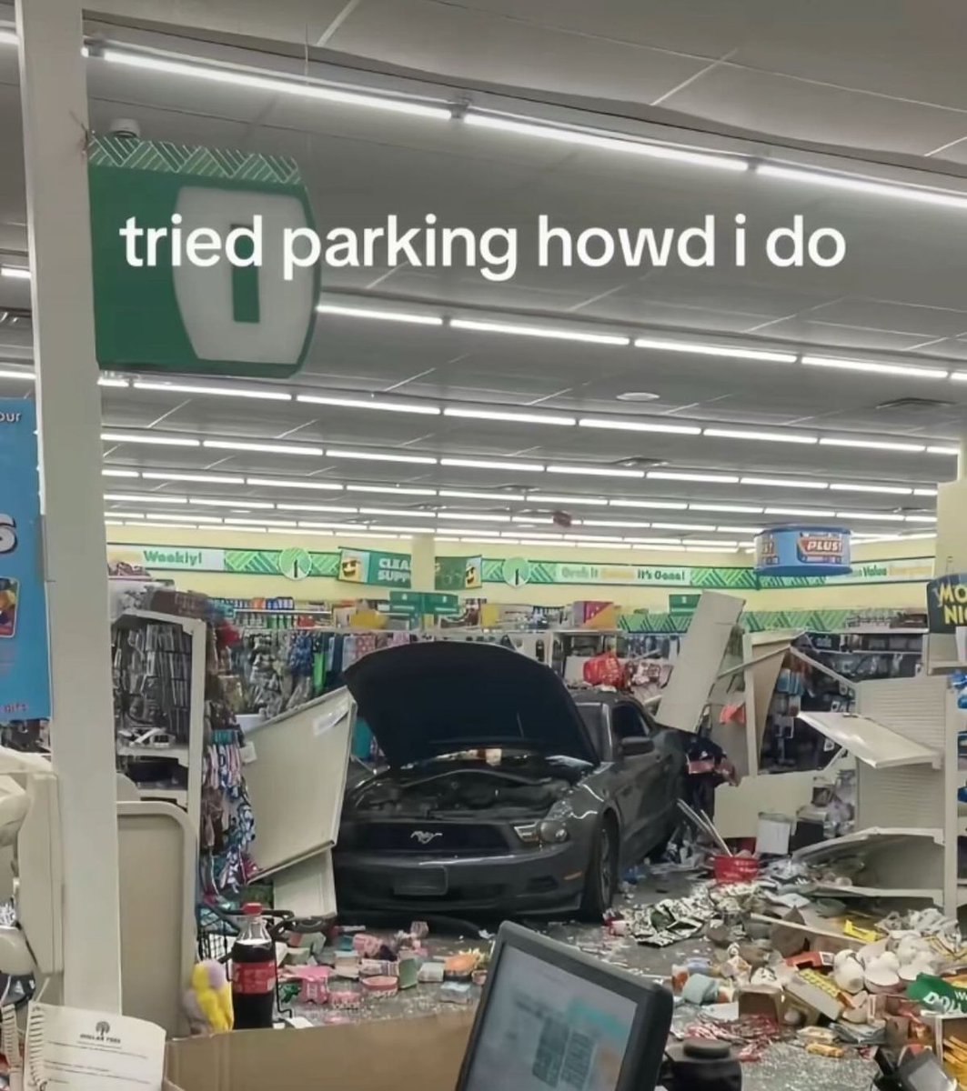 hourly_shitpost's tweet image. 