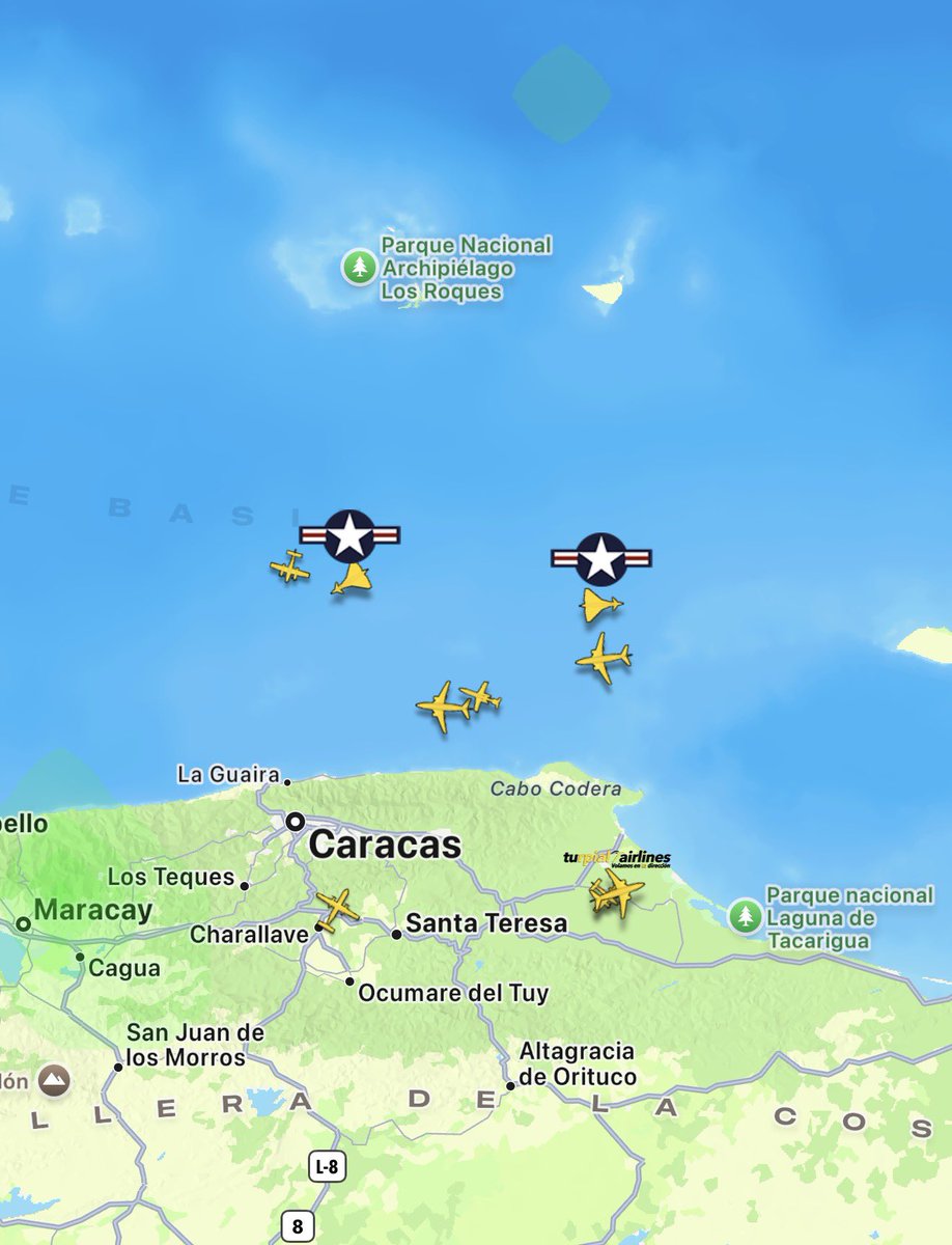 GastonLevar's tweet photo. Inédito! Esta postal es única. Llegaron, estan allí, entre los aviones del régimen. Ellos lo saben, ellos lo sienten… Bienvenidos los F-18. Y Padrino Lopez? Lo mira por la Guarimba. #GeneraciónIndependencia https://t.co/ZAUaQ7Ax5u