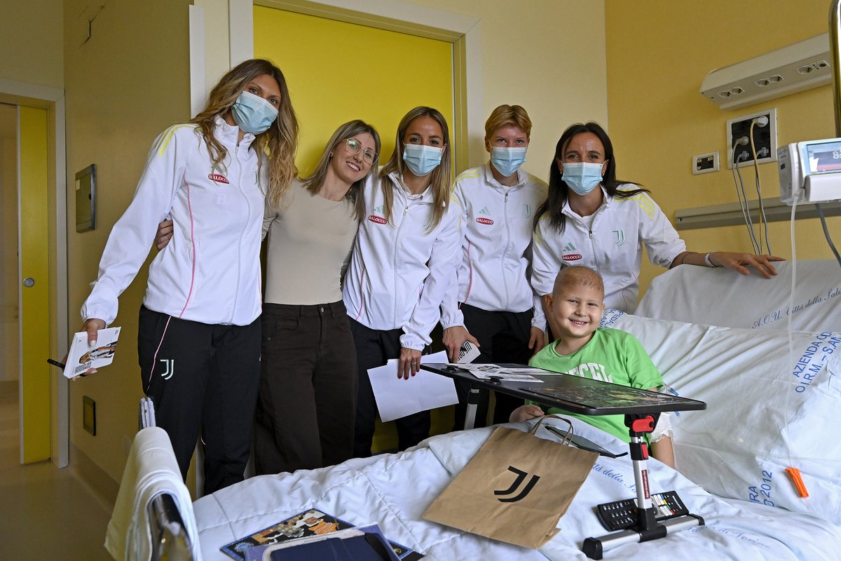 JuventusFC tweet media