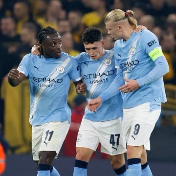 أعلى معدل أهداف متوقعة (xG) صُنعت من قبل فرق البريميرليج هذا الموسم: 32.96 - مانشستر يونايتد. 30.96 - مانشستر سيتي. 30.73 - أرسنال. 4 30.19 - ليفربول. 5 29.38 - تشيلسي 