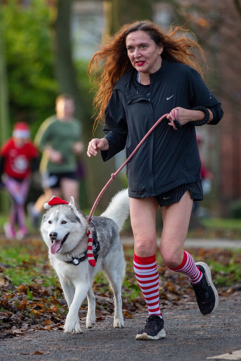 WoodhouseMoorparkrun tweet media