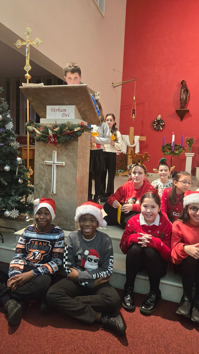 St Andrew Class SCOS tweet media