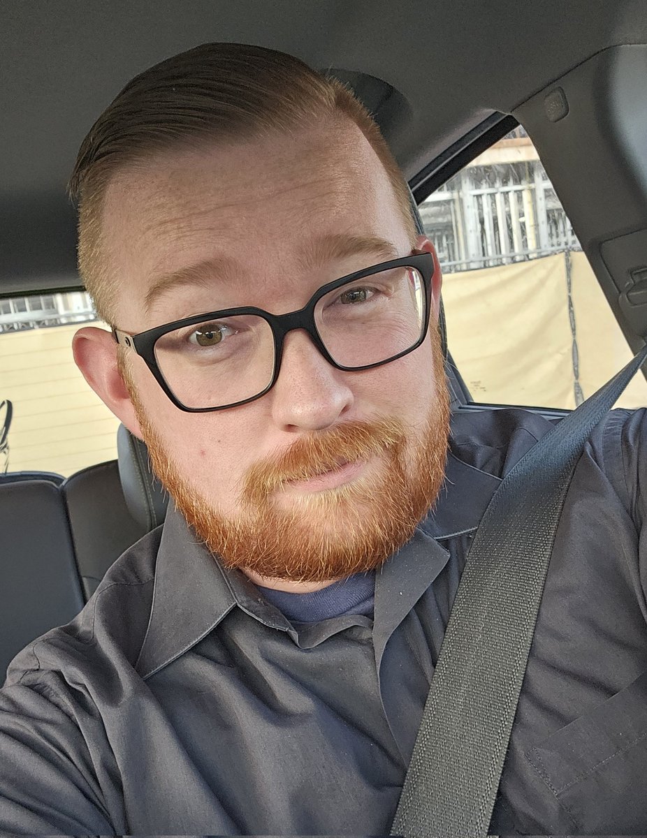 Cleaned up pretty well for a job interview and it paid off - I start in a new position next month! Still nights in the ER but just switching hospitals.

Starting more fresh in 2026 than I ever have and excited for things to come. Thanks to everyone still here along for the ride!