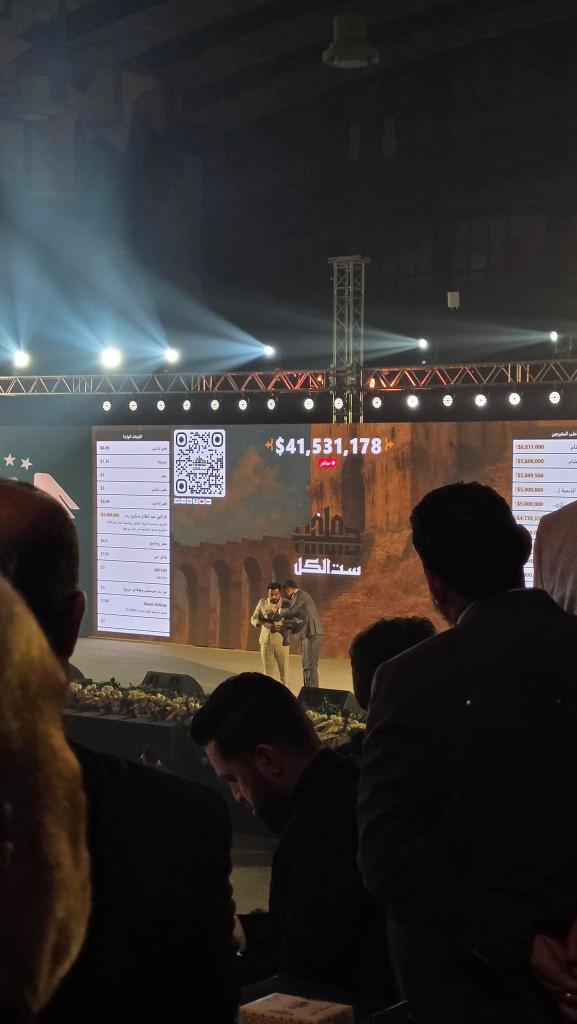 وزبر الخارجية أسعد الشيباني يصل لحضور حملة "حلب ست الكل" ومع وصوله تبرعت شركة بمبلغ 10 ملايين دولار لتتجاوز قيمة التبرعات 60 مليون دورلا، تختلف هذه الحملة عن مثيلاتها بأنها ستستمر 3 أيام 18 - 19 - 20 من هذا الشهر 
كم تتوقع أن تجمع حملة حلب ست الكل؟