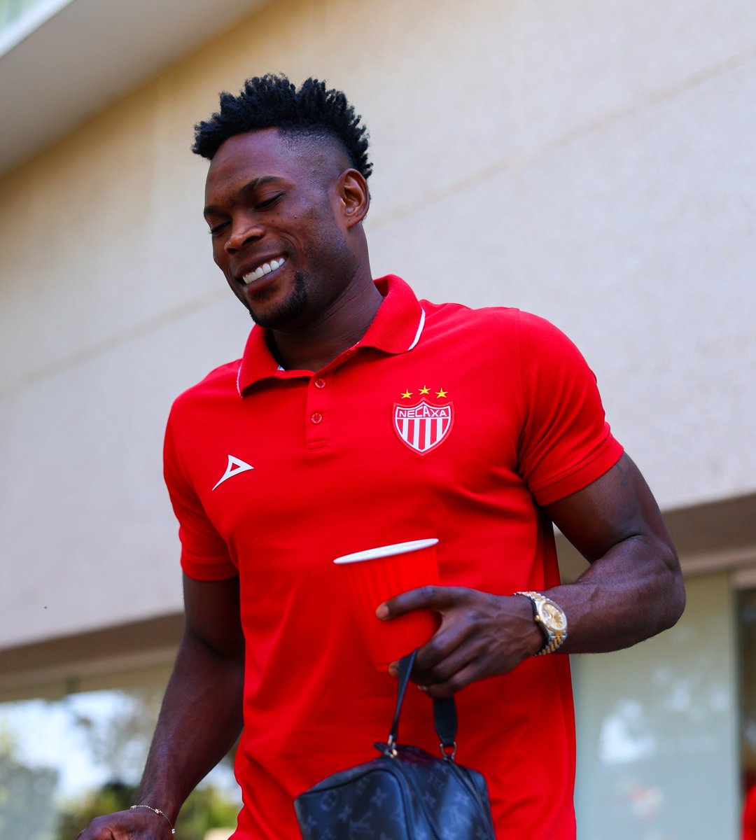 Buen fichaje el de Diber Cambindo a León. 

Es, sin duda, el '9' que necesitaba Ambriz ante la pobre productividad de Ettson Ayón y Rogelio Funes Mori. 

Si Nacho puede sacar el máximo nivel de Arcila (si no se vuelve a lesionar) y Cortizo, el ataque de León promete.