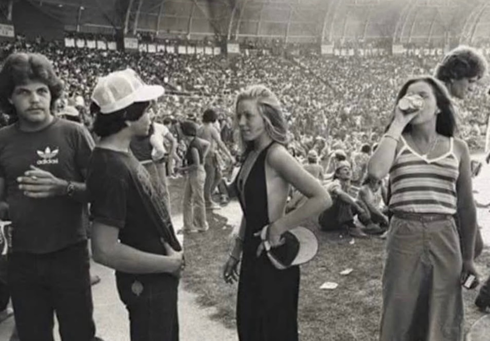 🎸 Rock History 🎸 tweet media