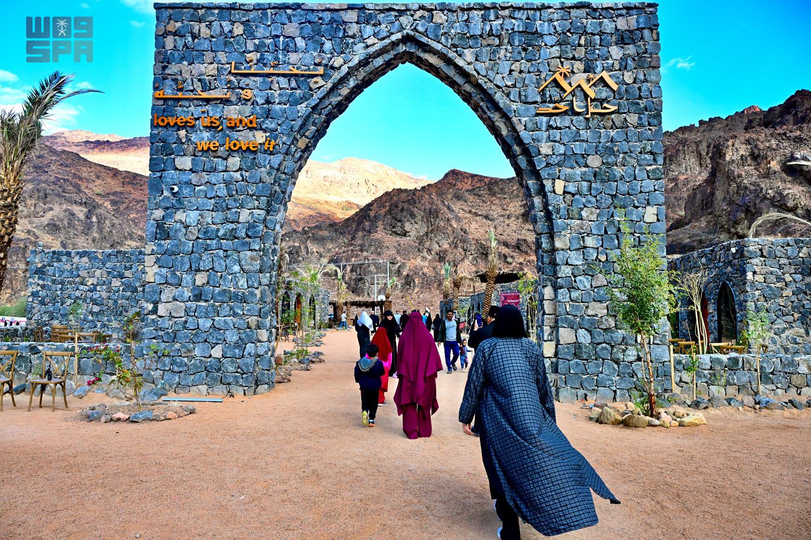 المدينة المنورة.. سياحة المغامرات بين قمم التاريخ والطبيعة #معكم_باللحظة 