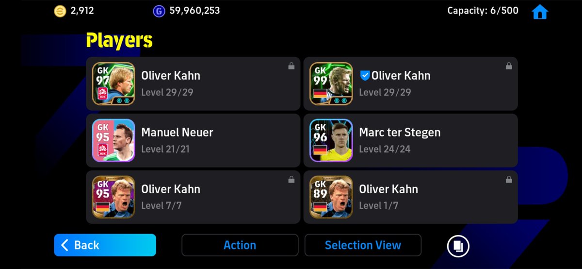 Icecakez's tweet image. KONAMI, why always me😢