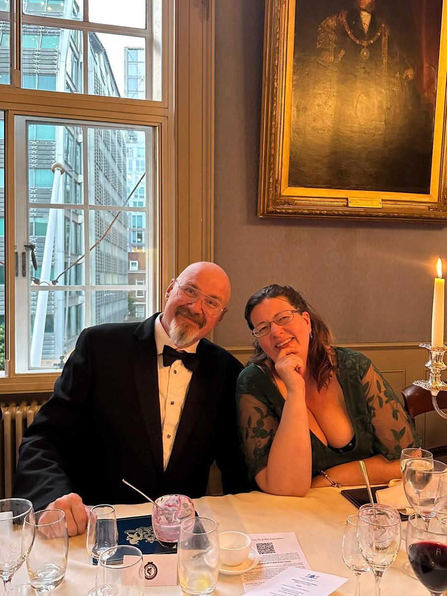 AMD London tweet media