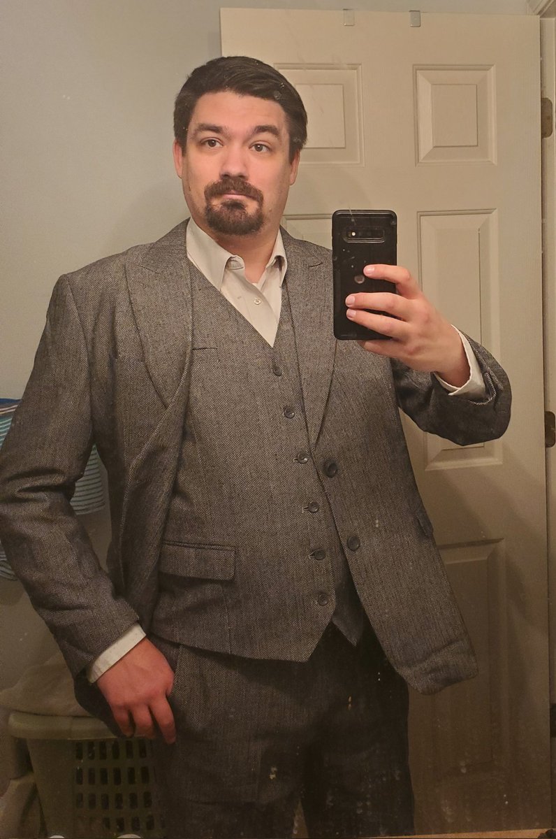 Got the first of 3 new suits off Amazon yesterday! I must say I'm shocked by how good the fit is

What do yall think?
