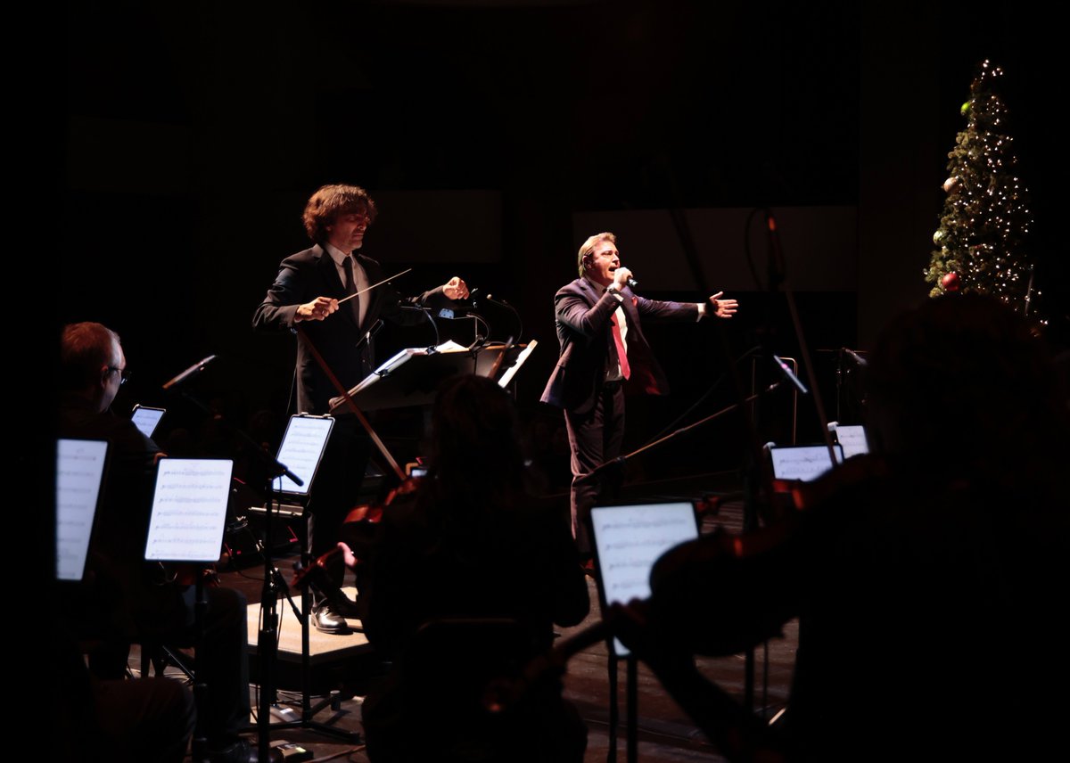 Feeling fervently festive during the rehearsals and performance of the <a href="/LAV_Orchestra/">Los Angeles Virtuosi Orchestra</a>'s benefit Holiday performance at the <a href="/broadstagesm/">BroadStage</a> with tenor Pasquale Esposito in Los Angeles!! Wishing all a wonderful Holiday Season and a New Year full of joy, love, and... great music!!! 🎉