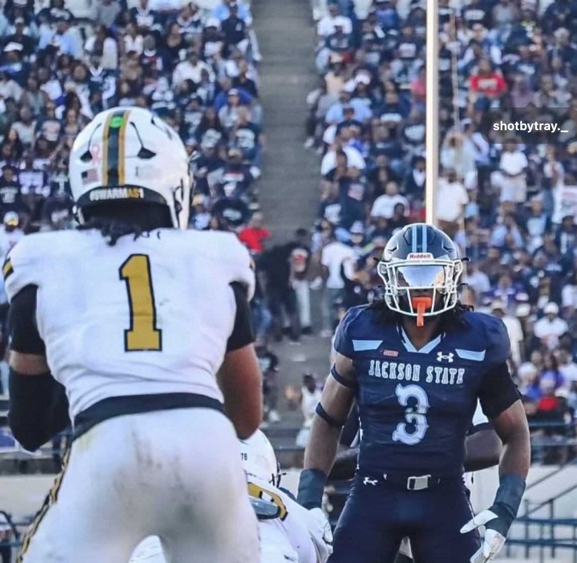 chris_hummer's tweet photo. Jackson State LB Ashton Taylor (@AshtonTaylor40) plans to enter the portal, his agency @mucksportsrep tells @247Sports. 

The 6-foot-2, 217-pound Taylor posted 49 tackles, 10 TFLs and an 81.7 PFF grade this season. He's played 1,200 career snaps. 

https://t.co/66ekytEEEC https://t.co/RFlUdeLCa7