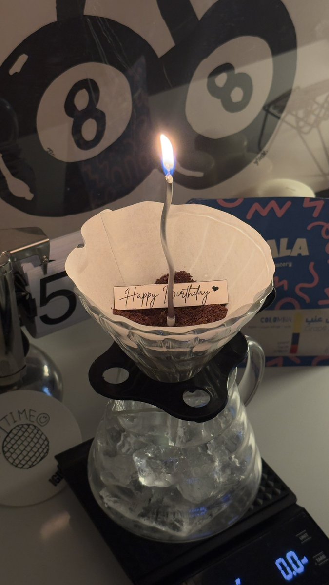 il5q5_'s tweet photo. التاسع عشر من ديسمبر لمرّة أخرى…
،ها انا على أعتاب السنه الجديدة من عمري🩶🎈 https://t.co/GH3LuqAw5N
