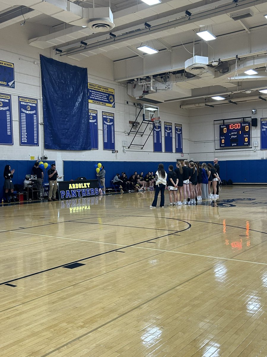 DocBlockAUFSD's tweet photo. Last night was a very special night at Ardsley High School as we honored last year’s Girls Basketball 🏀 state champion Panthers 🐆team with a big banner in our main gym. It was a historic moment !!! https://t.co/95uIQqN77D