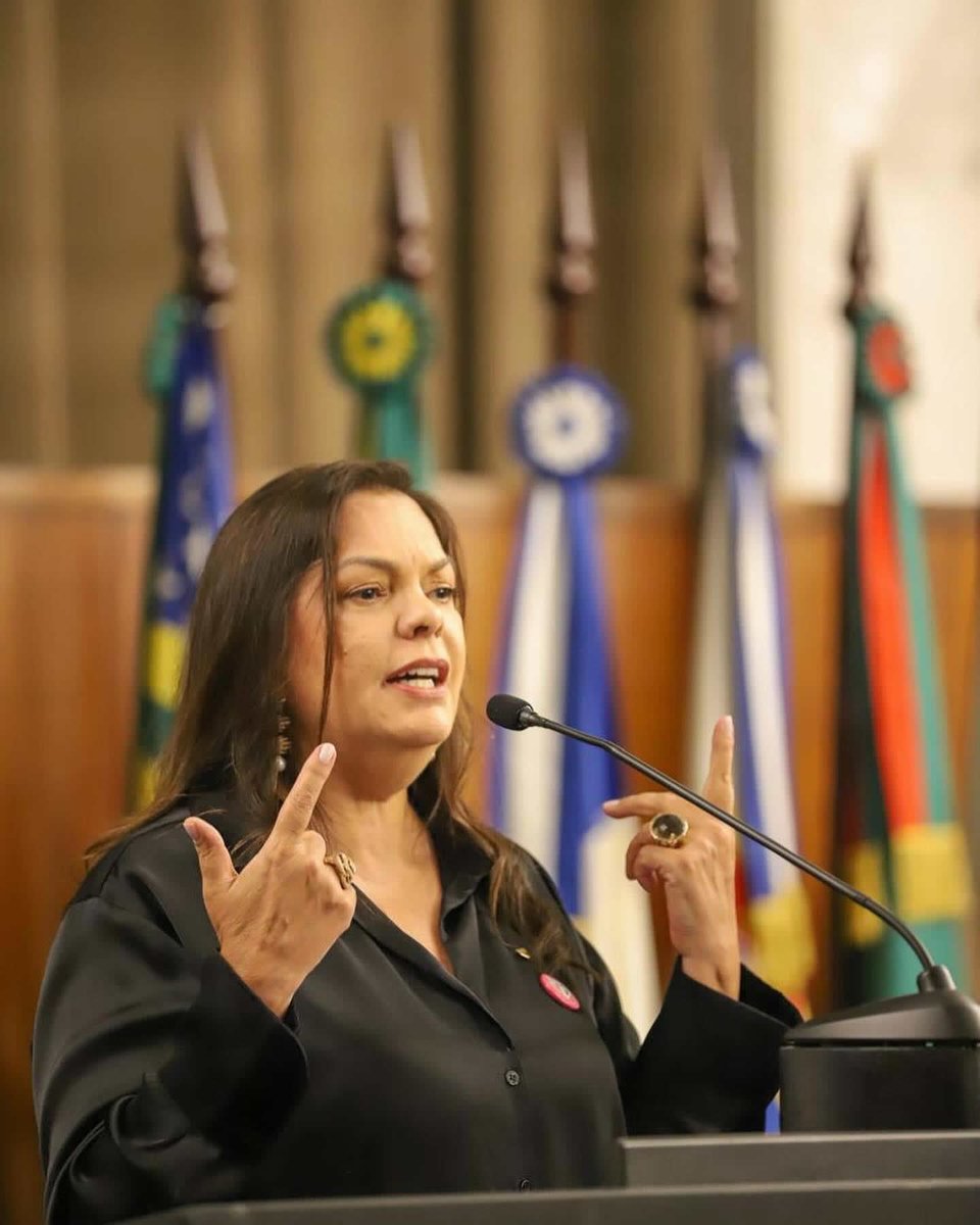 jogosspfc's tweet image. Orçamento aprovado por cinco votos de diferença.

Dois votos foram de Douglas Schwartzmann e Mara Casares (afastados da diretoria, mas não do Conselho, por omissão de Olten).

Um voto foi de um conselheiro vitalício que está numa casa de repouso.