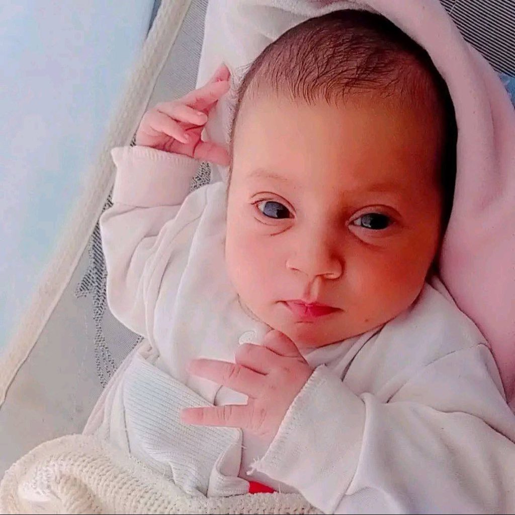 GazaMartyrs's tweet image. The infant Elin Hamed needed medication but because of the shortage of medical aid due to the Israeli siege, Elin was unable to get the proper medication and passed away.