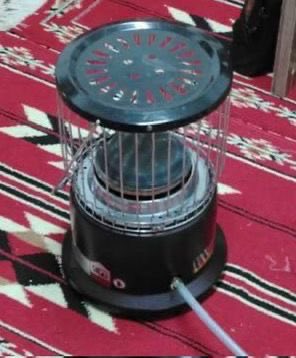 Police_Jo's tweet image. الأمن العام : مدافئ الشموسة أداة قتل داخل منازلكم، نتمنى من الجميع الالتزام بهذا التحذير وأخذه بكل جدية والتخلص من تلك المدافئ على الفور   

التفاصيل:
facebook.com/share/p/1ACNPg…

#شتاء_آمن #الأردن #الأمن_العام