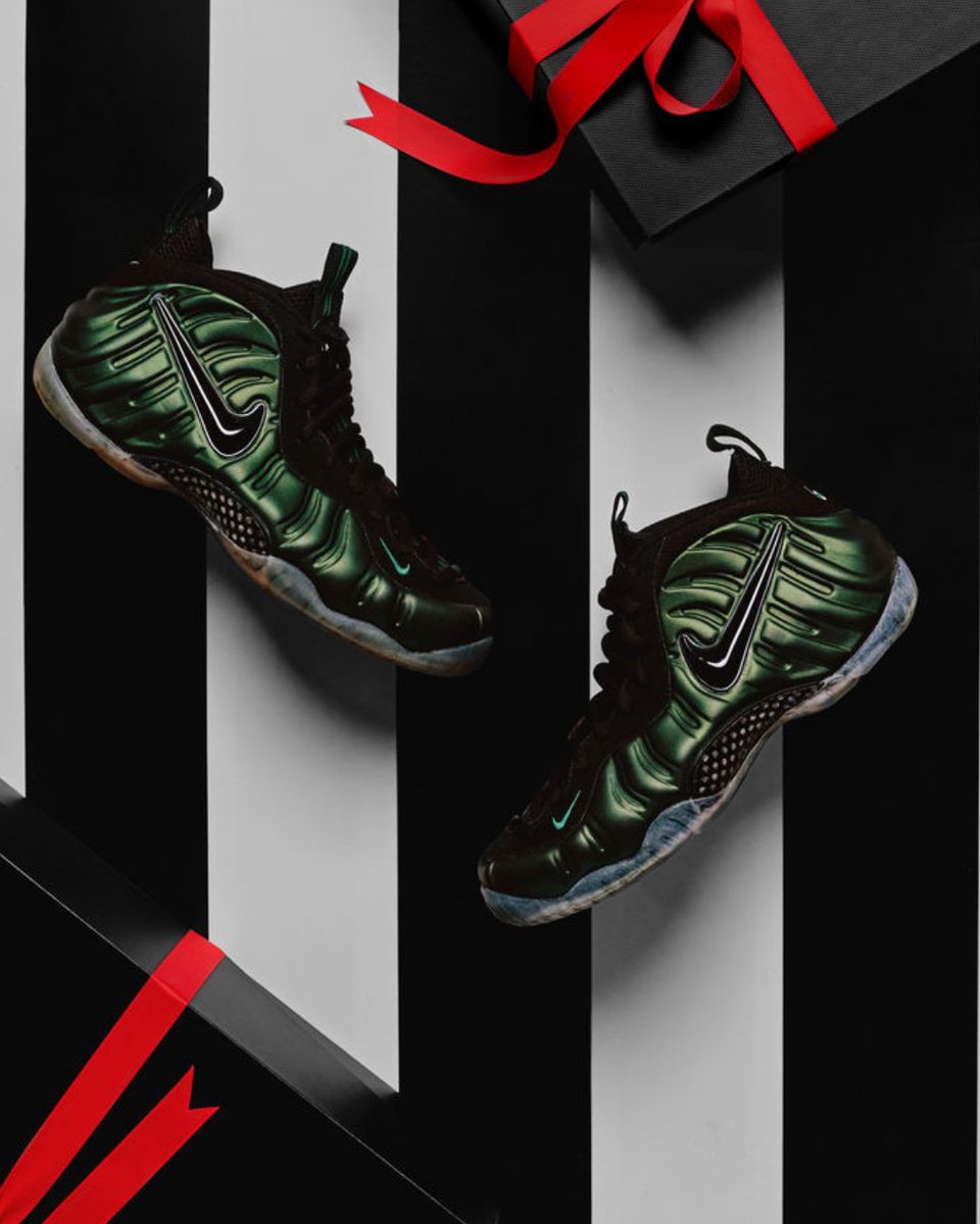 foamposite legion green on feet
