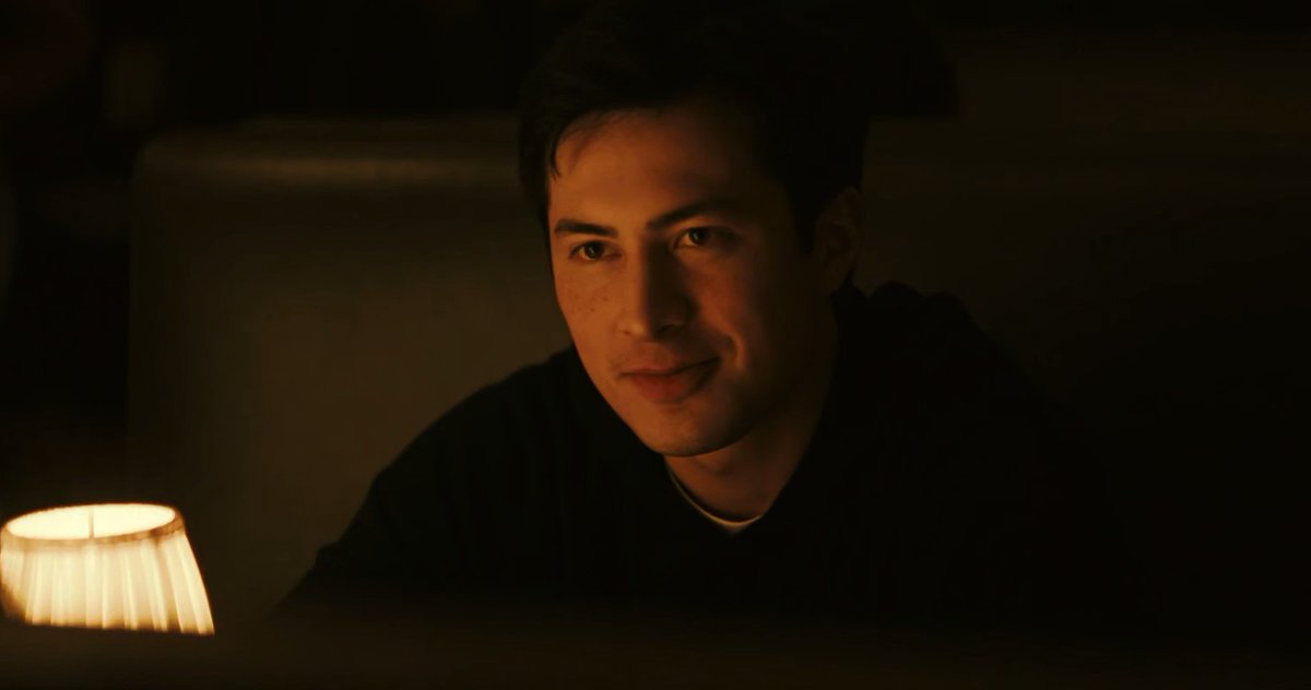 seriesemcena's tweet image. “— Eu gosto de você — Shane disse calmamente. — Eu gosto de estar com você. Eu gosto de falar com você. Mas a parte do sexo… eu sei que é… um problema.

— Não é um problema — ela disse. — Um problema é algo que você pode resolver. Nós somos como… um pino quadrado e um buraco…