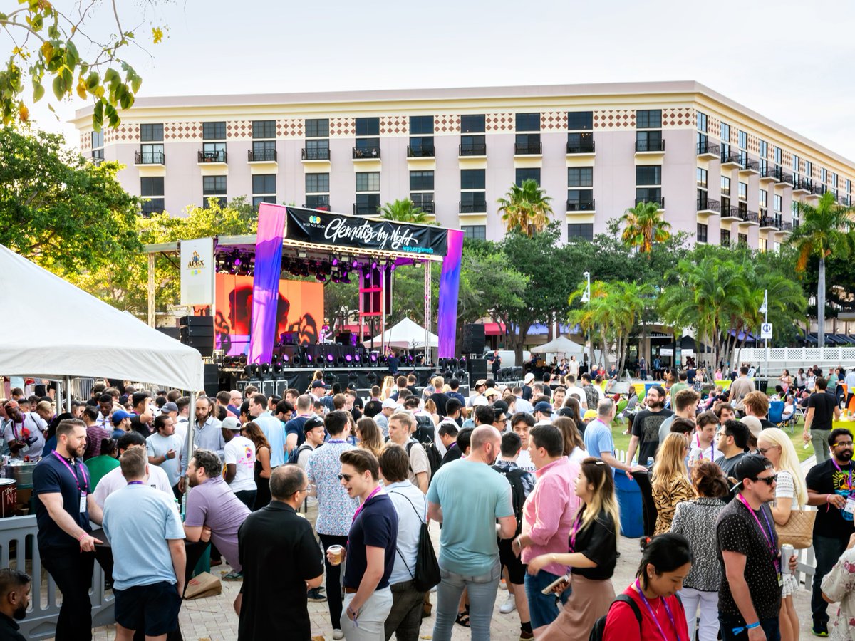 🎶 Get ready to groove at Clematis by Night at the Waterfront tonight as ReaXtion Band takes the stage! From 6-9 p.m., enjoy high-energy hits, soulful vocals, and feel-good vibes. Free to attend. 

Learn more: WPB.org

#wpbARTS 
#ThePalmBeaches