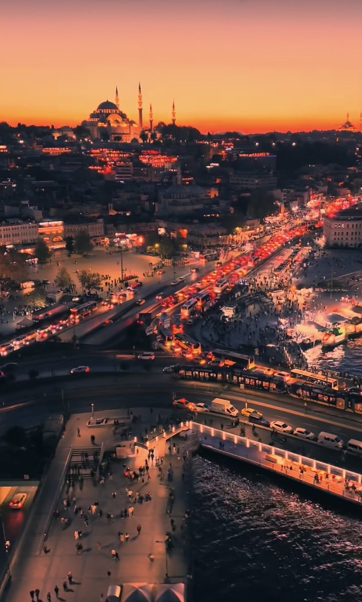Canım İstanbulum nede güzelsin…