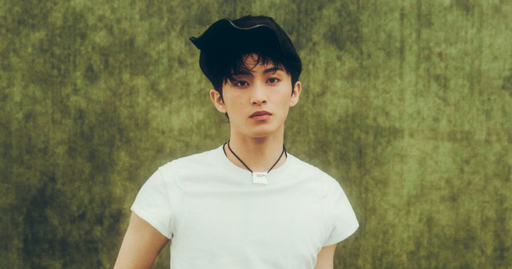 AboutMusicYT's tweet image. Billboard has named the best kpop albums of 2025:

1. Mark - The Firstfruit
2. NMIXX - Blue Valentine
3. Jennie - Ruby
4. Kpop Demon Hunters Soundtrack
5. Lee Chanhyuk - EROS
6. Sunmi - Heart Maid
7. Chaeyoung - Lil Fantasy Vol.1
8. Stray Kids - Karma
9. Jeon Somi - Chaotic &amp;amp;…