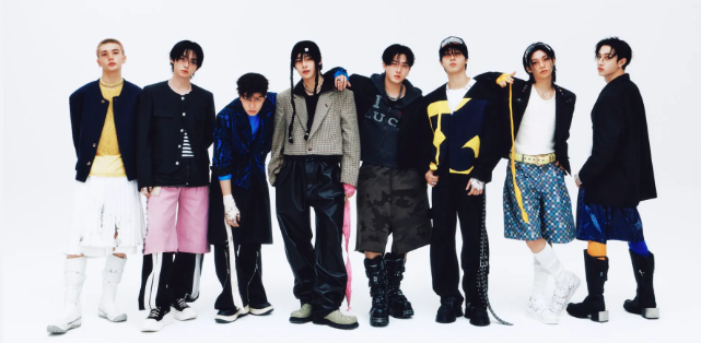 AboutMusicYT's tweet image. Billboard has named the best kpop albums of 2025:

1. Mark - The Firstfruit
2. NMIXX - Blue Valentine
3. Jennie - Ruby
4. Kpop Demon Hunters Soundtrack
5. Lee Chanhyuk - EROS
6. Sunmi - Heart Maid
7. Chaeyoung - Lil Fantasy Vol.1
8. Stray Kids - Karma
9. Jeon Somi - Chaotic &amp;amp;…