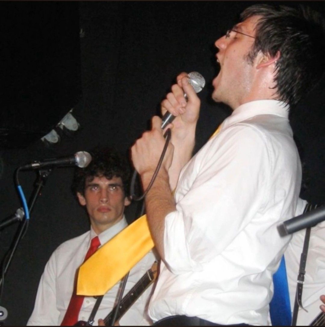 LadyGoodAndEvil's tweet image. It's not that serious, Rob. ://////